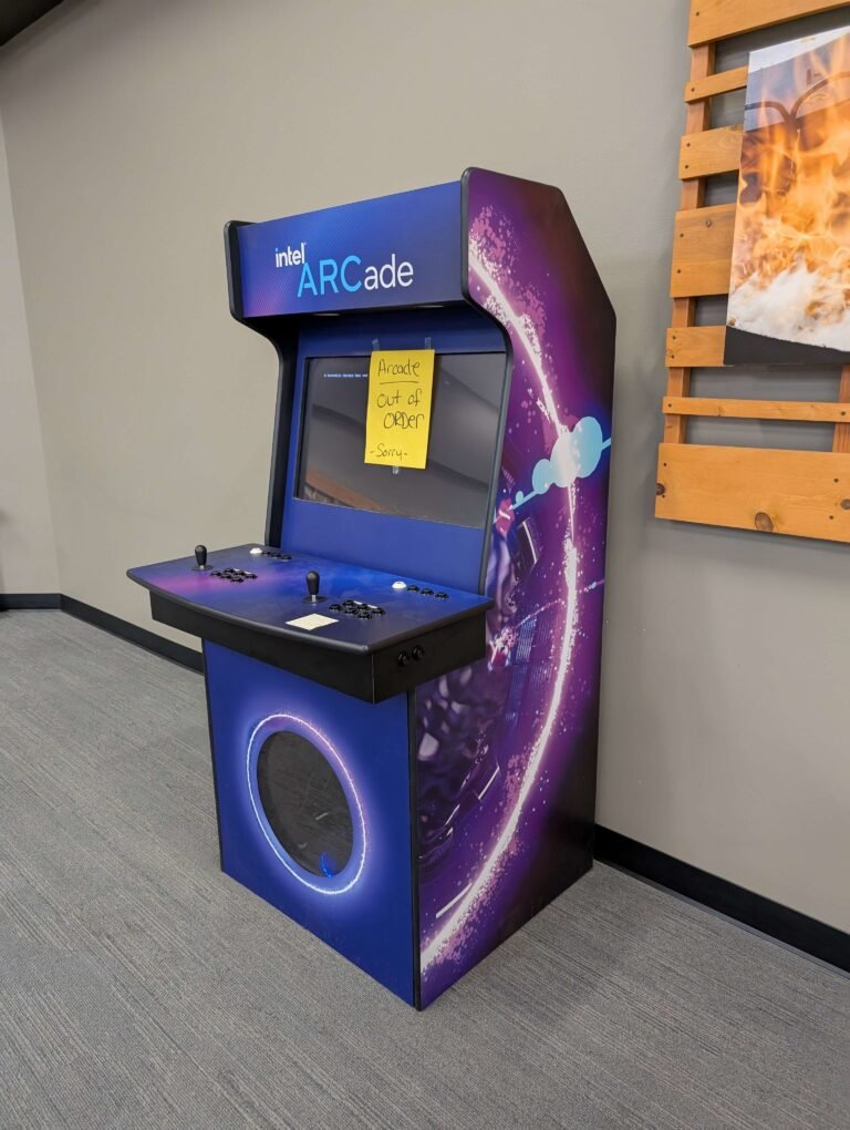 Intel ARCade spotted, featuring NUC Extreme with Arc A7 GPU