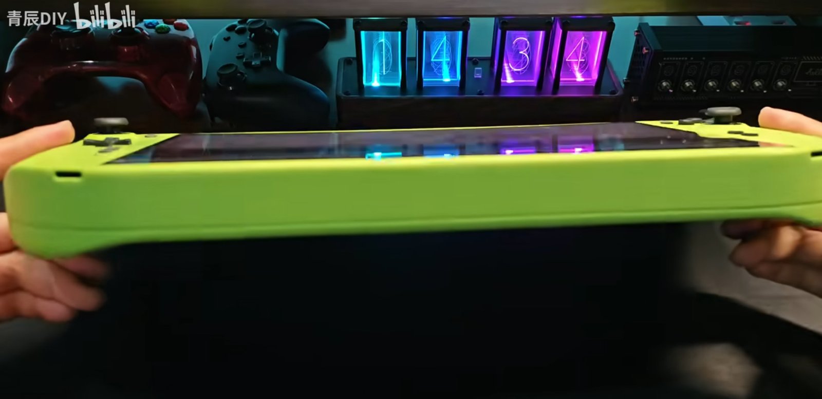 Modder builds World Fastest Handheld Running Cyberpunk 2077 on 4K - Modded Handheld RTX 4090 and Intel i9-14900HX Laptop