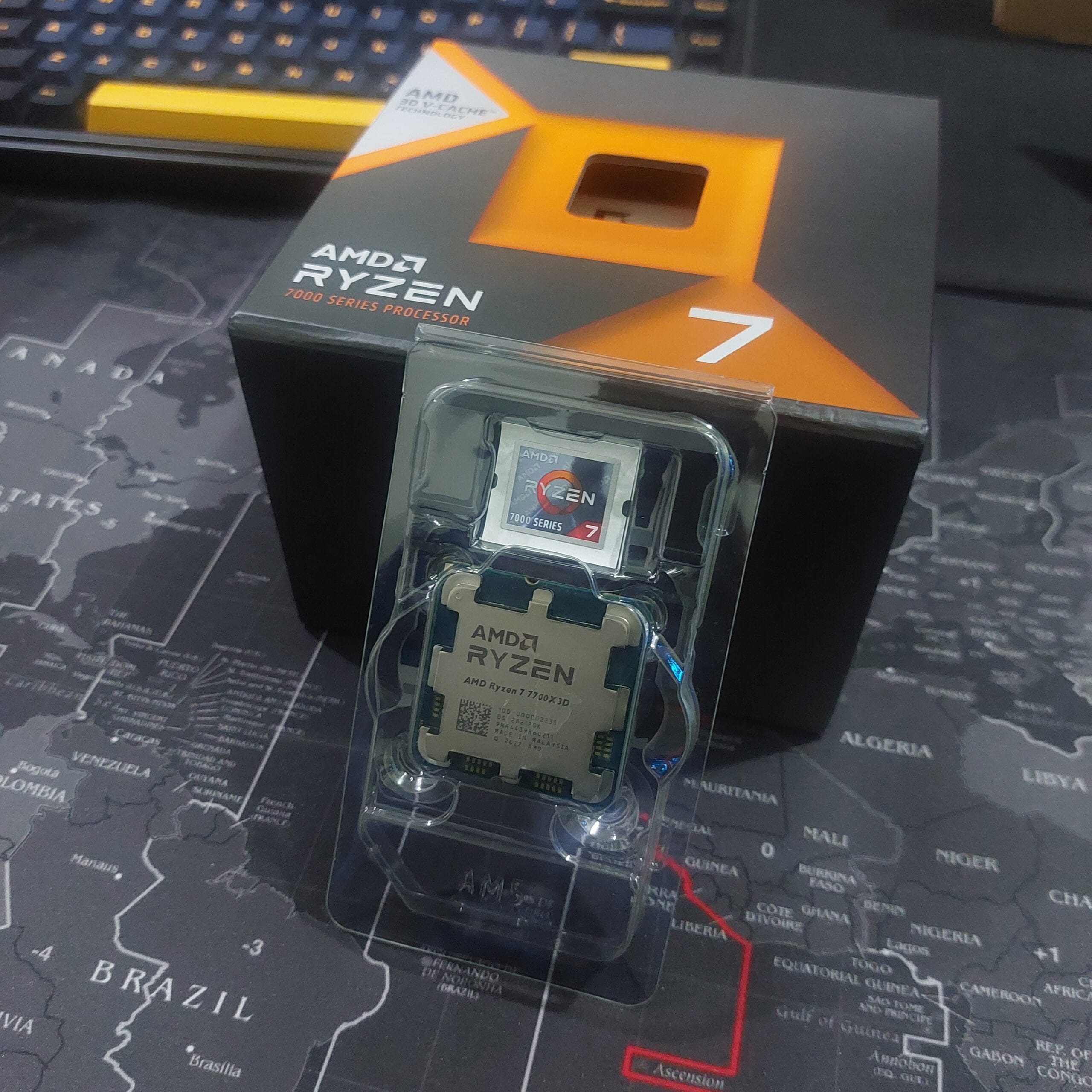 AMD Ryzen 7 7700x3D vs Ryzen 7 7800x3D: Which Should You Buy? AMD Ryzen 7 7700x3D