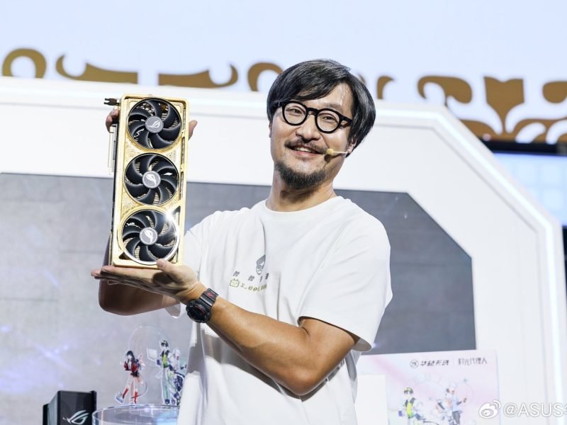 ASUS-ROG-ASTRAL-RTX5090-REAL-GOLD-EDITION ASUS-ROG-ASTRAL-RTX5090-REAL-GOLD-EDITION